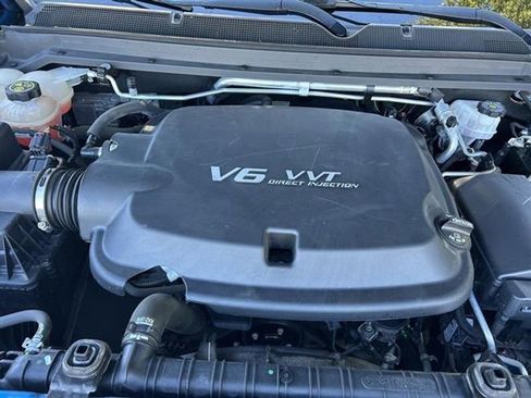 Used 2021 Chevrolet Colorado Z71 w/ Safety Package image 28