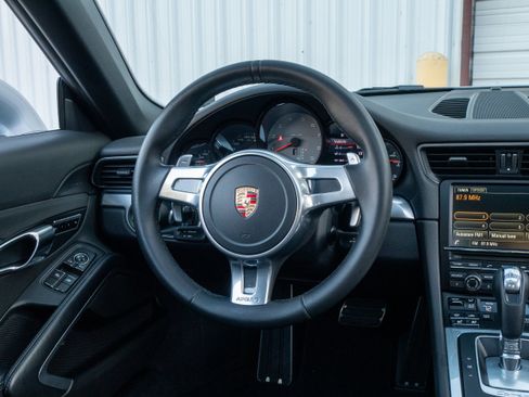 Used 2015 Porsche 911 Carrera S image 26
