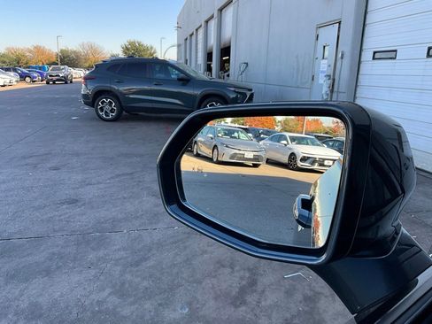 Used 2019 Cadillac XT4 Sport image 21