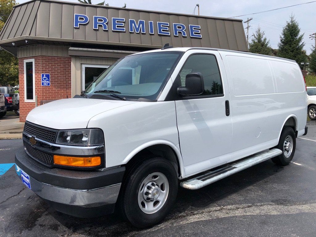 Used 2025 Chevrolet Express 2500 w/ Driver Convenience Package RWD image 10