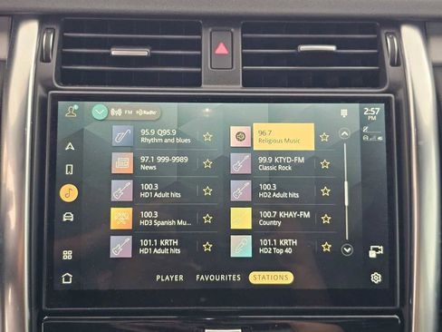 Used 2023 Land Rover Discovery HSE R-Dynamic image 27