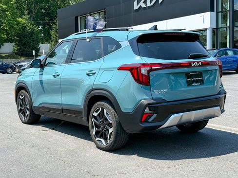 Certified 2024 Kia Seltos SX w/ SX Sunroof Package AWD/4WD image 6