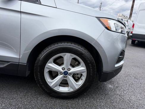 Used 2020 Ford Edge SE image 10