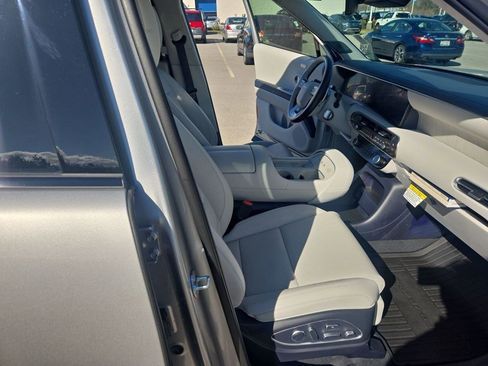 Used 2026 Hyundai Palisade Calligraphy image 30
