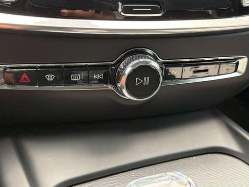 Certified 2024 Volvo S60 B5 Plus w/ Climate Package FWD image 17