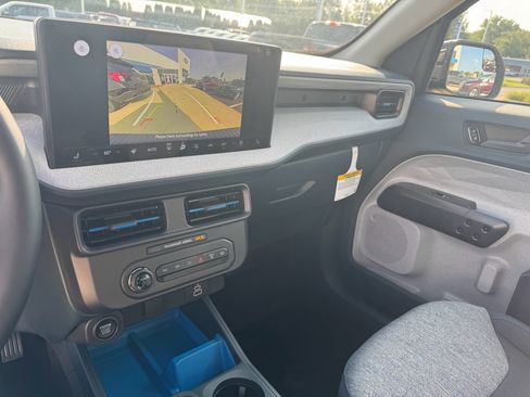 Used 2025 Ford Maverick XLT w/ XLT Luxury Package image 29