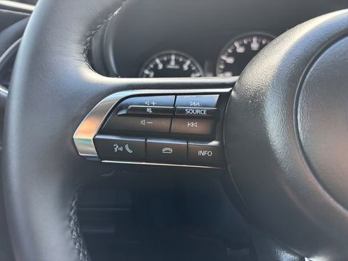 Used 2025 MAZDA MAZDA3 s image 18