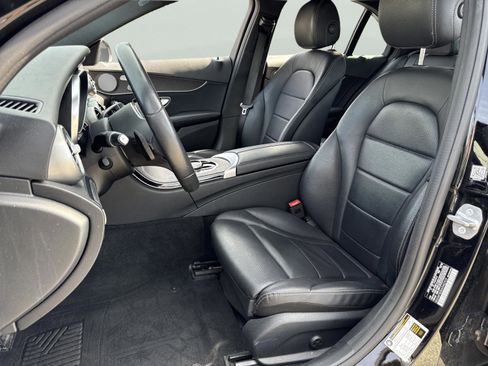 Used 2019 Mercedes-Benz C 300 4MATIC Sedan image 24