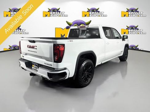 Used 2024 GMC Sierra 1500 Elevation w/ Preferred Package AWD/4WD image 5