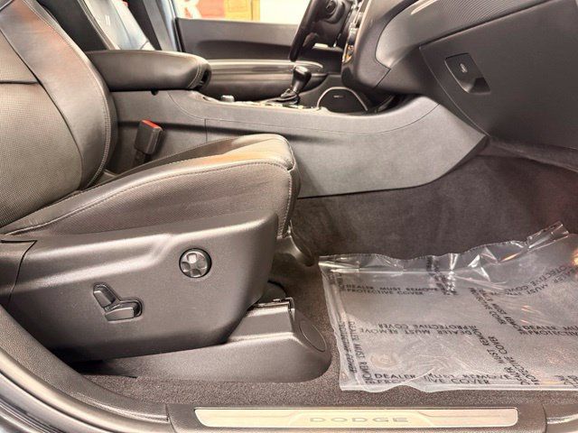 Used 2020 Dodge Durango R/T w/ Technology Group AWD/4WD image 30
