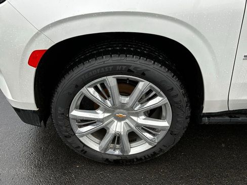 Used 2021 Chevrolet Suburban High Country image 20