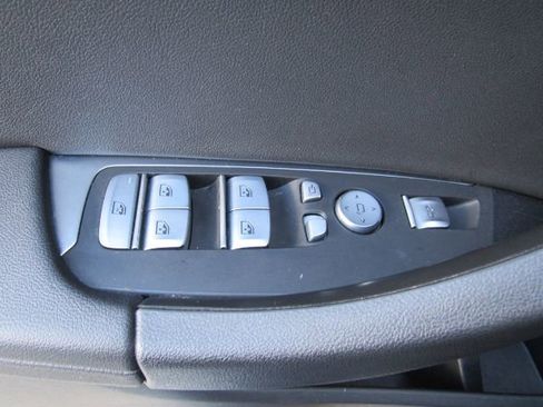 Used 2021 BMW X3 sDrive30i w/ M Sport Package image 30