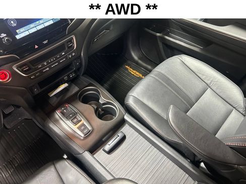 Used 2022 Honda Pilot TrailSport image 7