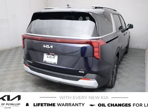 New 2026 Kia Carnival EX FWD image 5