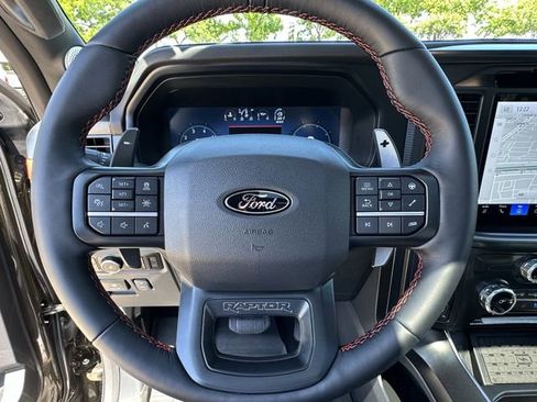 Used 2025 Ford F150 Raptor AWD/4WD image 12