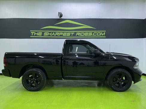 Used 2014 RAM 1500 Express image 10