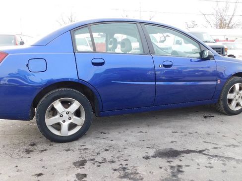 Used 2006 Saturn ION Level 3 w/ Sun & Sound Pkg FWD image 10