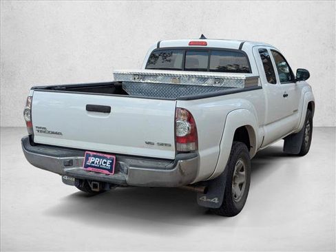 Used 2015 Toyota Tacoma 4x4 Access Cab V6 w/ SR5 Package image 5