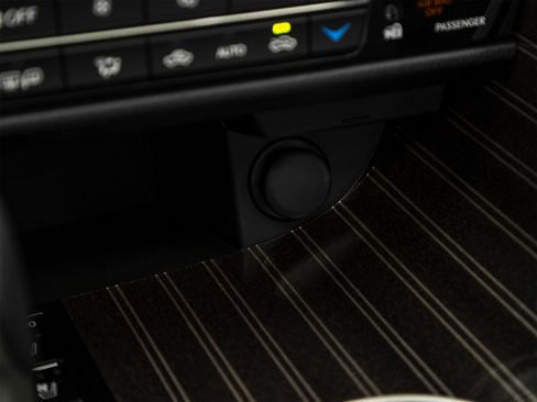 Used 2018 Lexus RX 450h AWD w/ Premium Package image 43