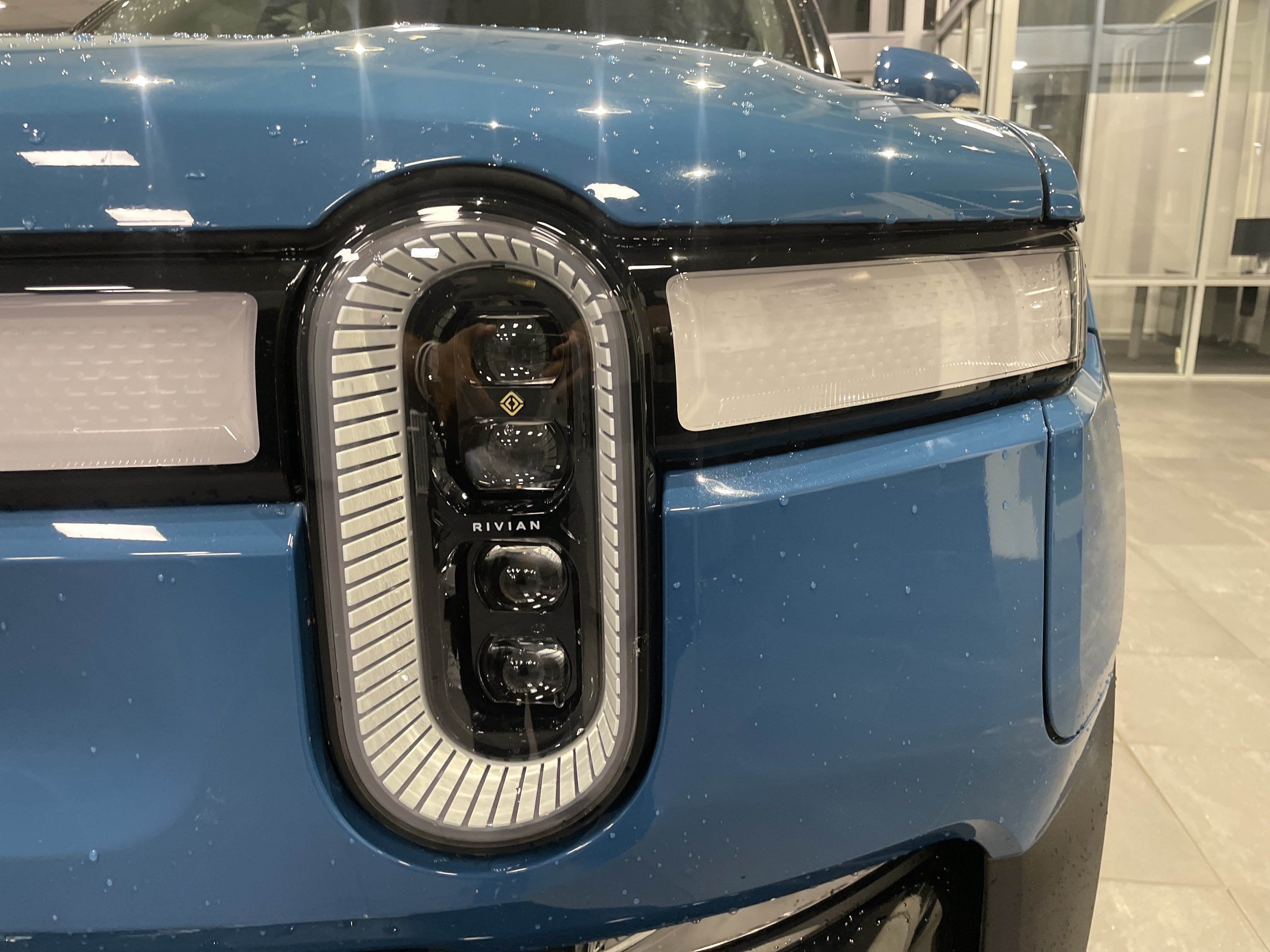 Used 2023 Rivian R1S Adventure Quad AWD/4WD image 5