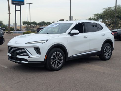 Used 2025 Buick Envision Preferred image 2