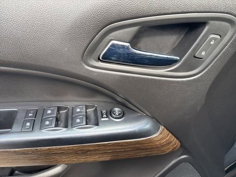 Used 2018 GMC Canyon Denali image 12