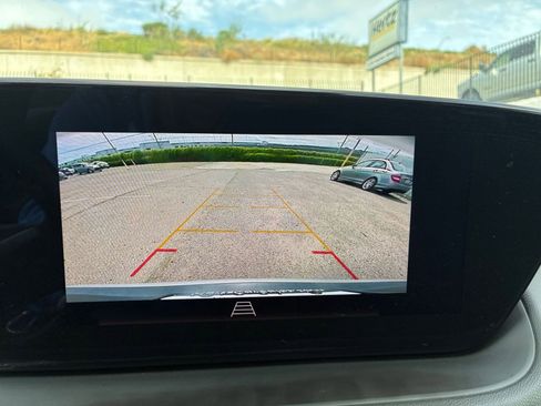 Used 2025 Buick Encore GX Preferred image 22