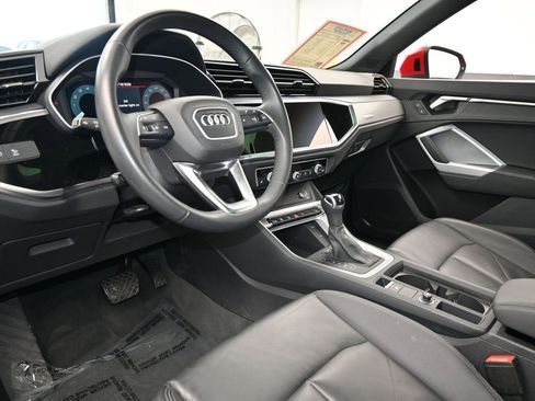 Used 2025 Audi Q3 2.0T Premium AWD/4WD image 14
