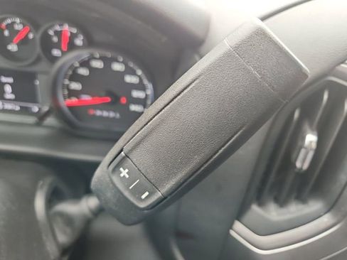 Used 2024 Chevrolet Silverado 1500 Custom Trail Boss w/ LPO, Dark Essentials Package image 15