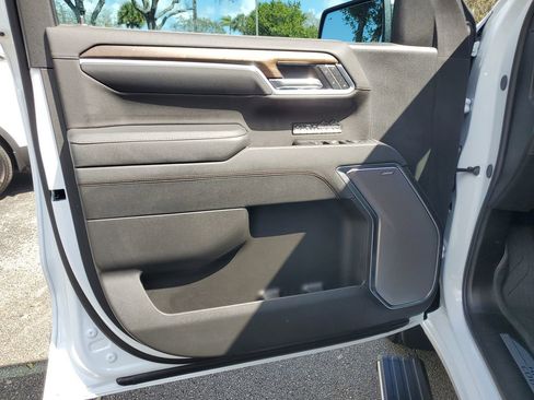 Used 2026 Chevrolet Silverado 1500 High Country image 14