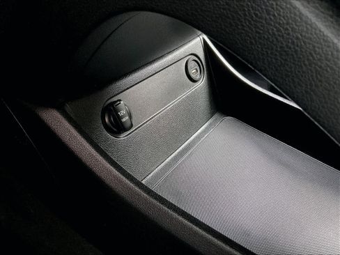 Used 2023 Hyundai Santa Fe SEL image 25