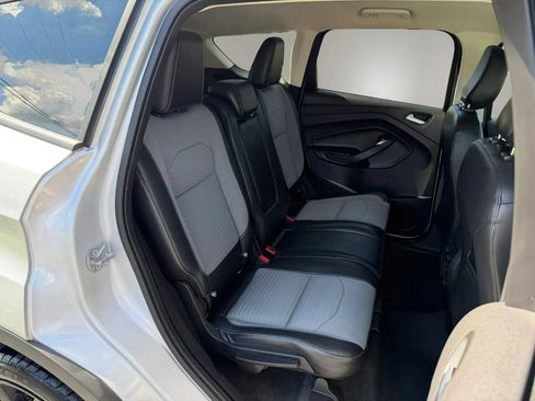 Used 2018 Ford Escape SE w/ SE Sport Appearance Package FWD image 50