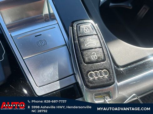 Used 2020 Audi SQ8 Prestige w/ Prestige Package image 16