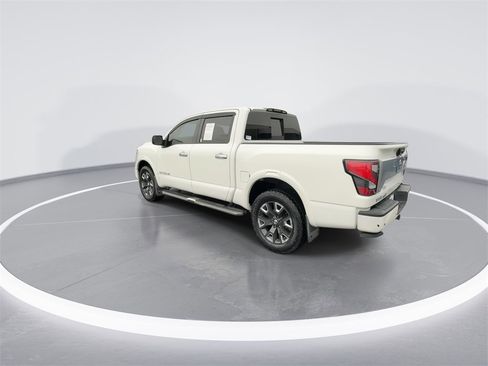 Used 2021 Nissan Titan Platinum Reserve w/ Moonroof Package image 6