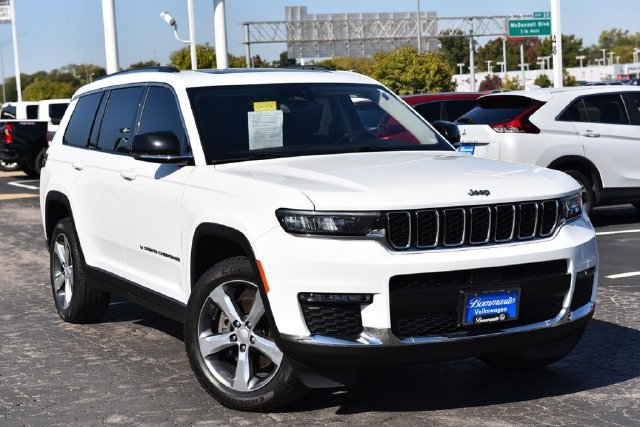 Used 2021 Jeep Grand Cherokee L Limited AWD/4WD image 2