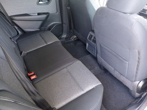 Used 2023 Nissan Rogue SV FWD image 33