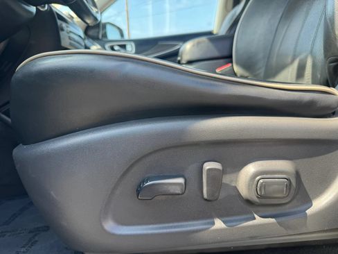 Used 2019 INFINITI QX60 Luxe w/ Essential Package FWD image 22