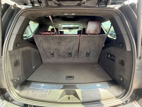 Used 2023 Cadillac Escalade V AWD/4WD image 41