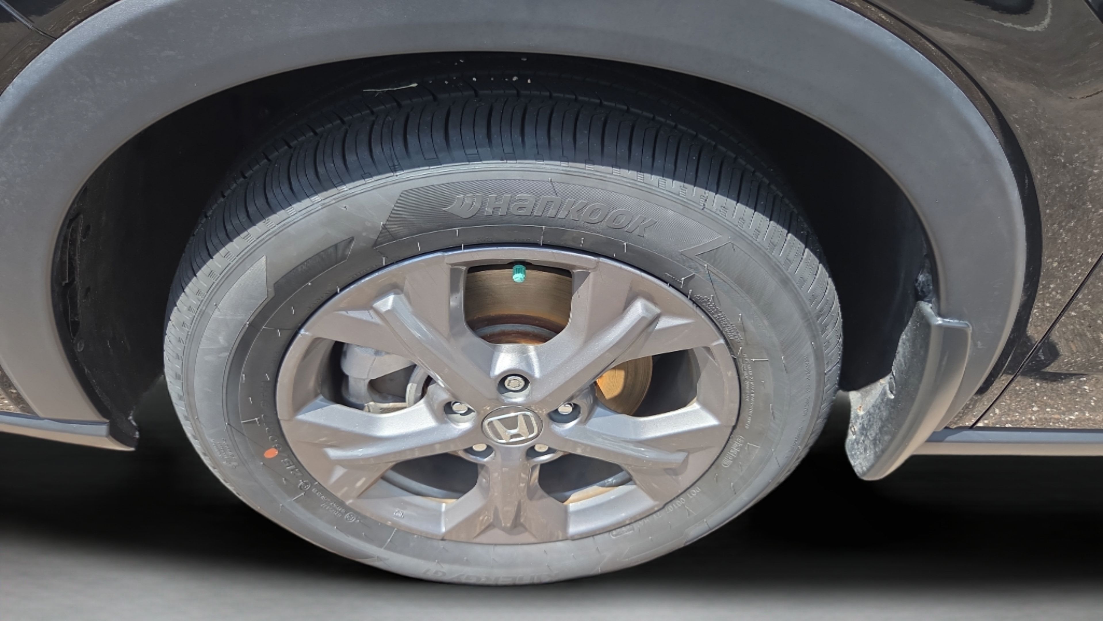 Certified 2026 Honda HR-V LX image 9