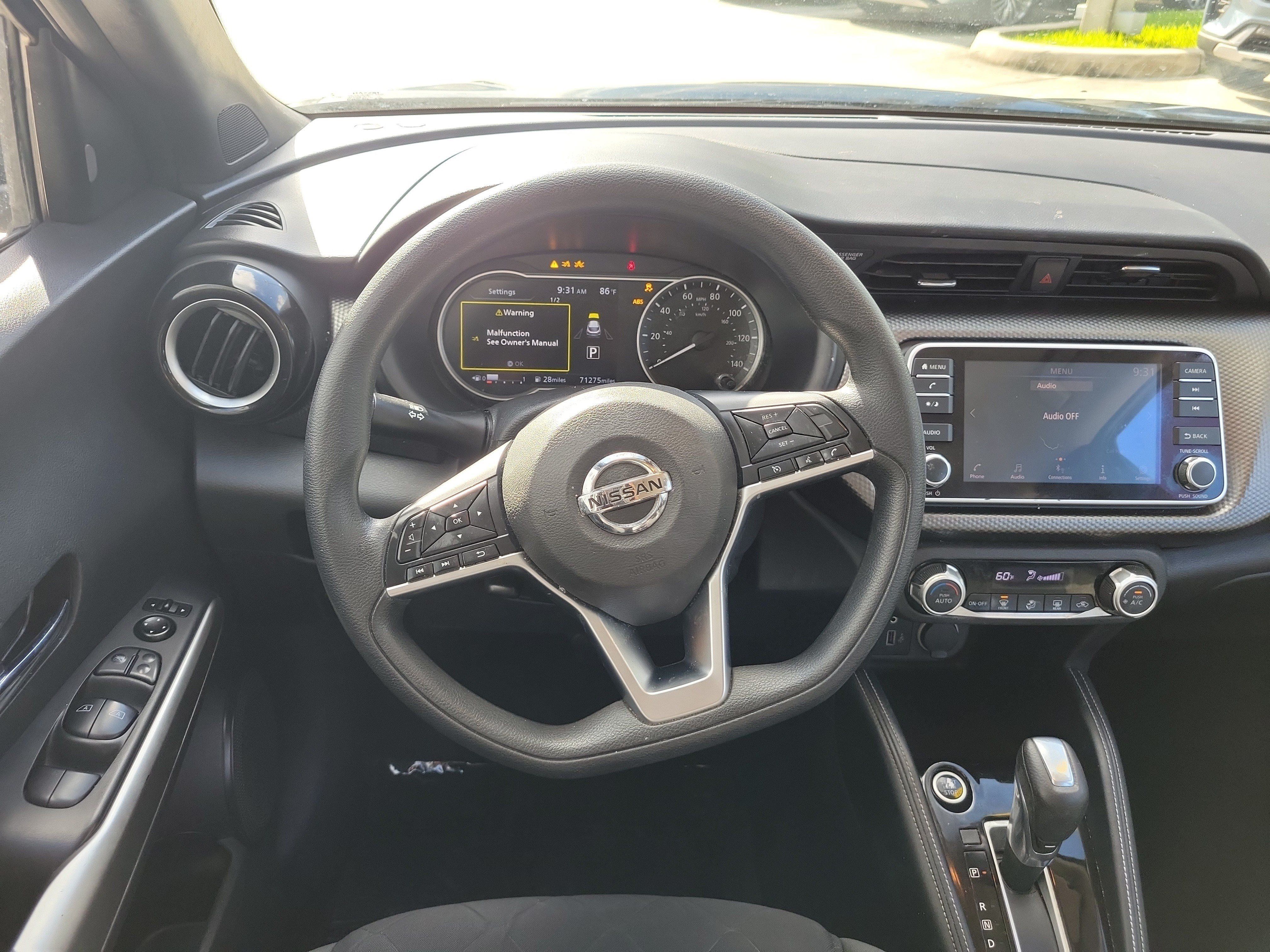 Used 2020 Nissan Kicks SV FWD image 17