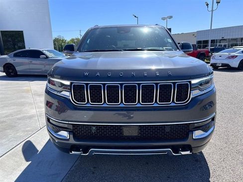 New 2024 Jeep Wagoneer L Series III w/ Premium Group I image 2