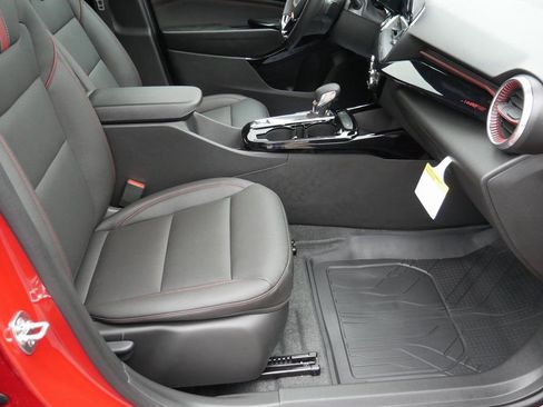 New 2026 Chevrolet Trax RS w/ Driver Confidence Package image 21