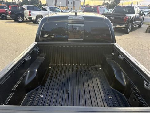 Used 2023 Toyota Tacoma Limited image 8