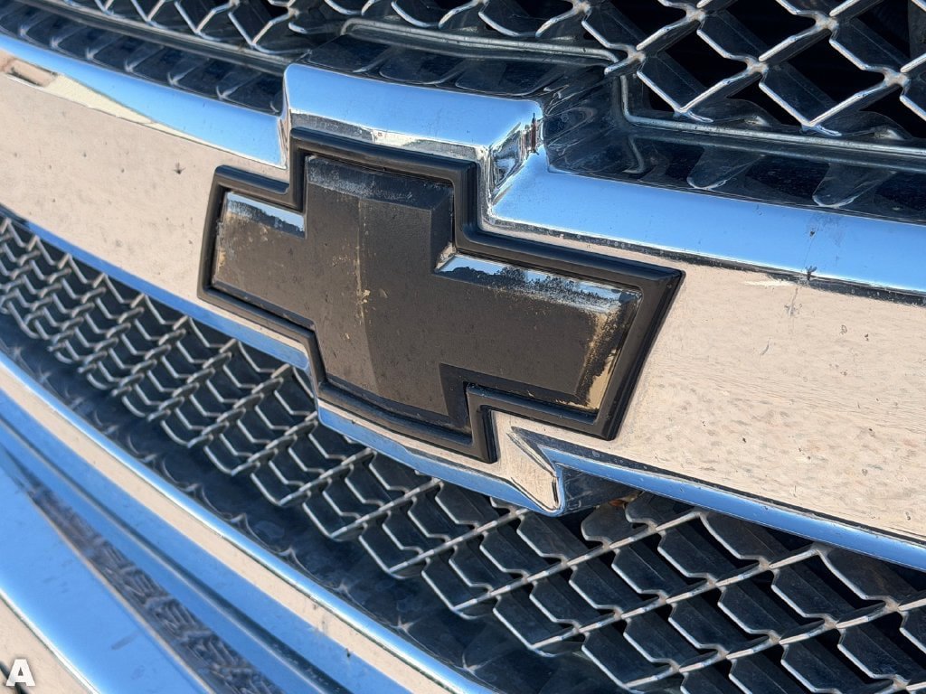 Used 2010 Chevrolet Silverado 1500 LT AWD/4WD image 6