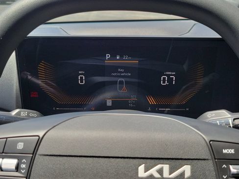 New 2026 Kia K4 FWD image 14