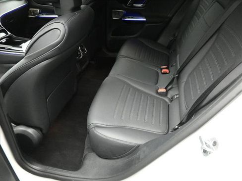 Certified 2026 Mercedes-Benz GLC 300 4MATIC image 18