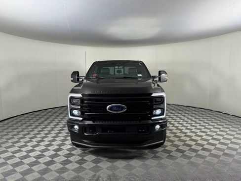 Used 2025 Ford F350 Platinum image 11