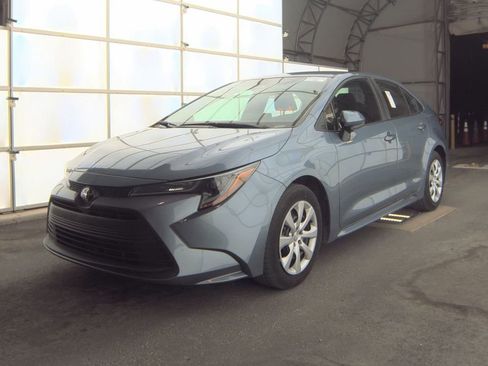 Used 2024 Toyota Corolla LE FWD image 1