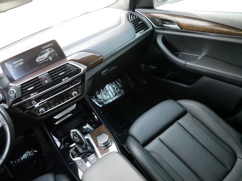 Used 2019 BMW X3 xDrive30i w/ Driving Assistance Package image 11