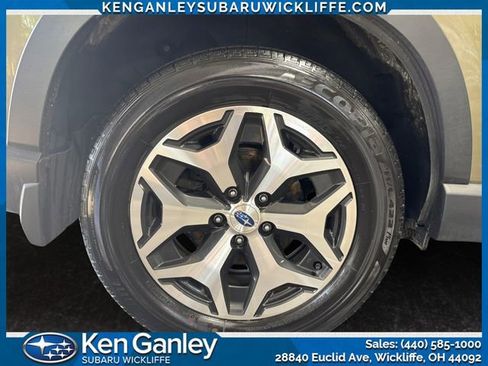 Used 2023 Subaru Forester Premium AWD/4WD image 24